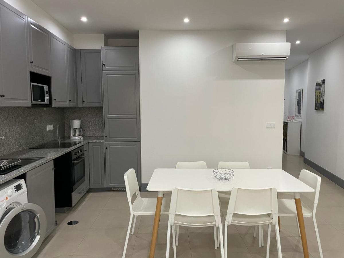 Apartamento, Praca Dom Duarte 8, Viseu, Portugal ภายนอก รูปภาพ