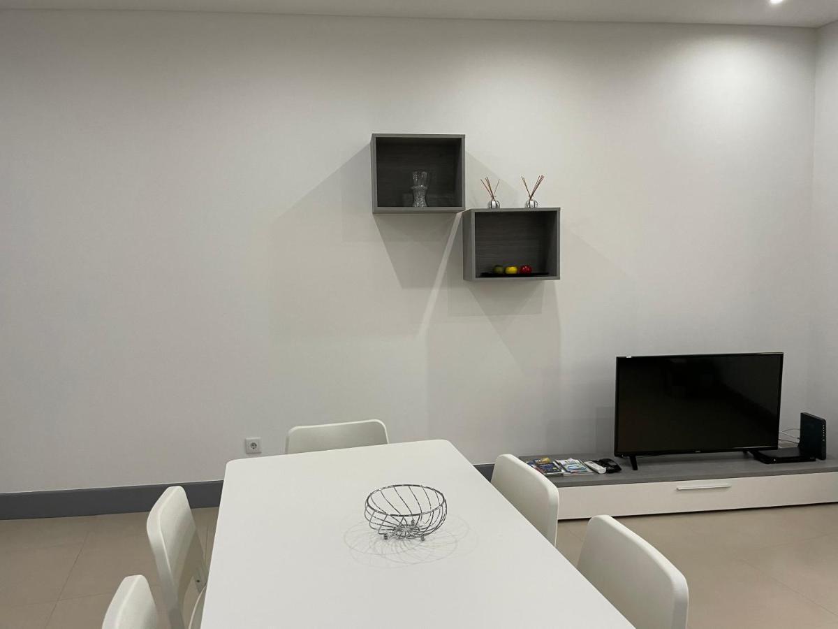 Apartamento, Praca Dom Duarte 8, Viseu, Portugal ภายนอก รูปภาพ